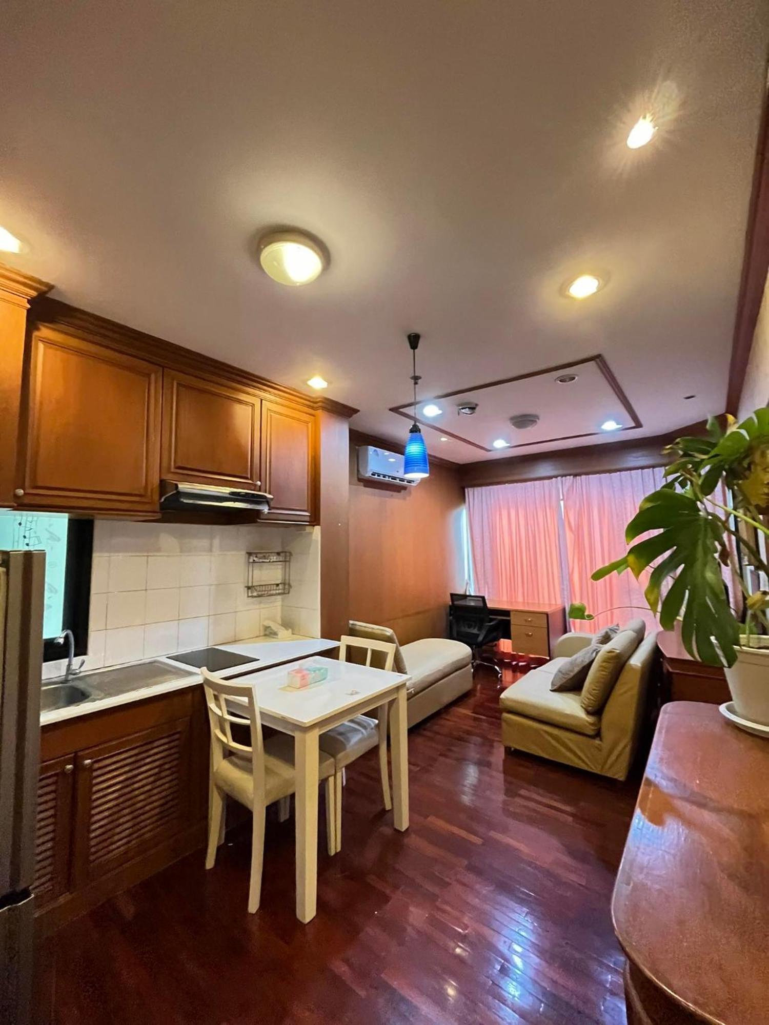 Grand Diamond Condo Suites バンコク都 エクステリア 写真