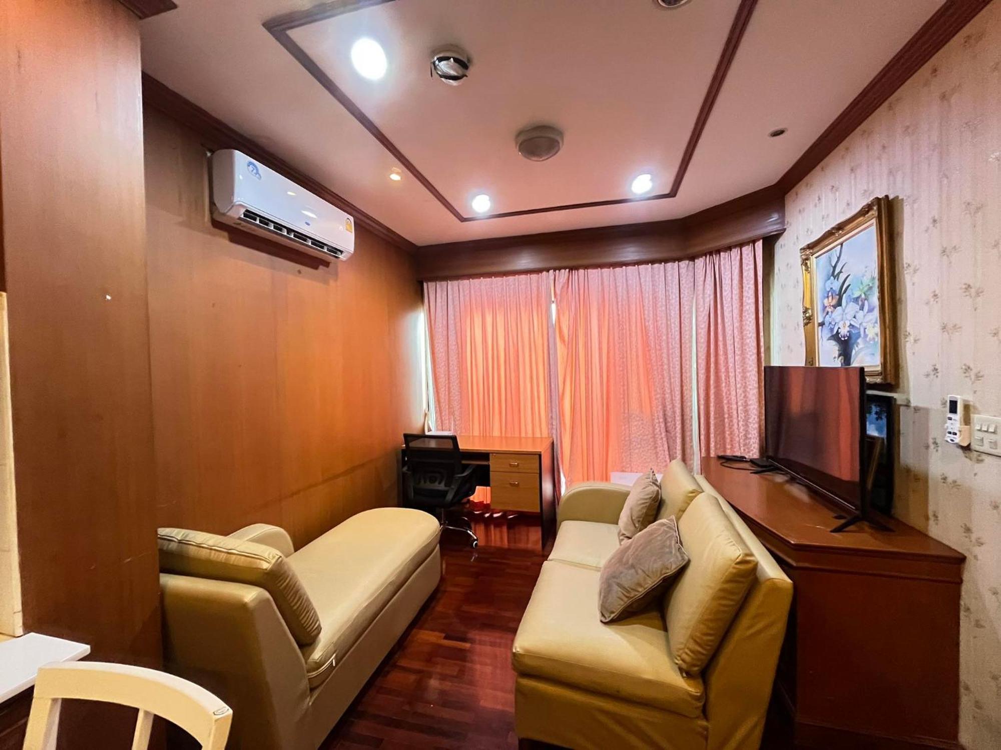 Grand Diamond Condo Suites バンコク都 エクステリア 写真