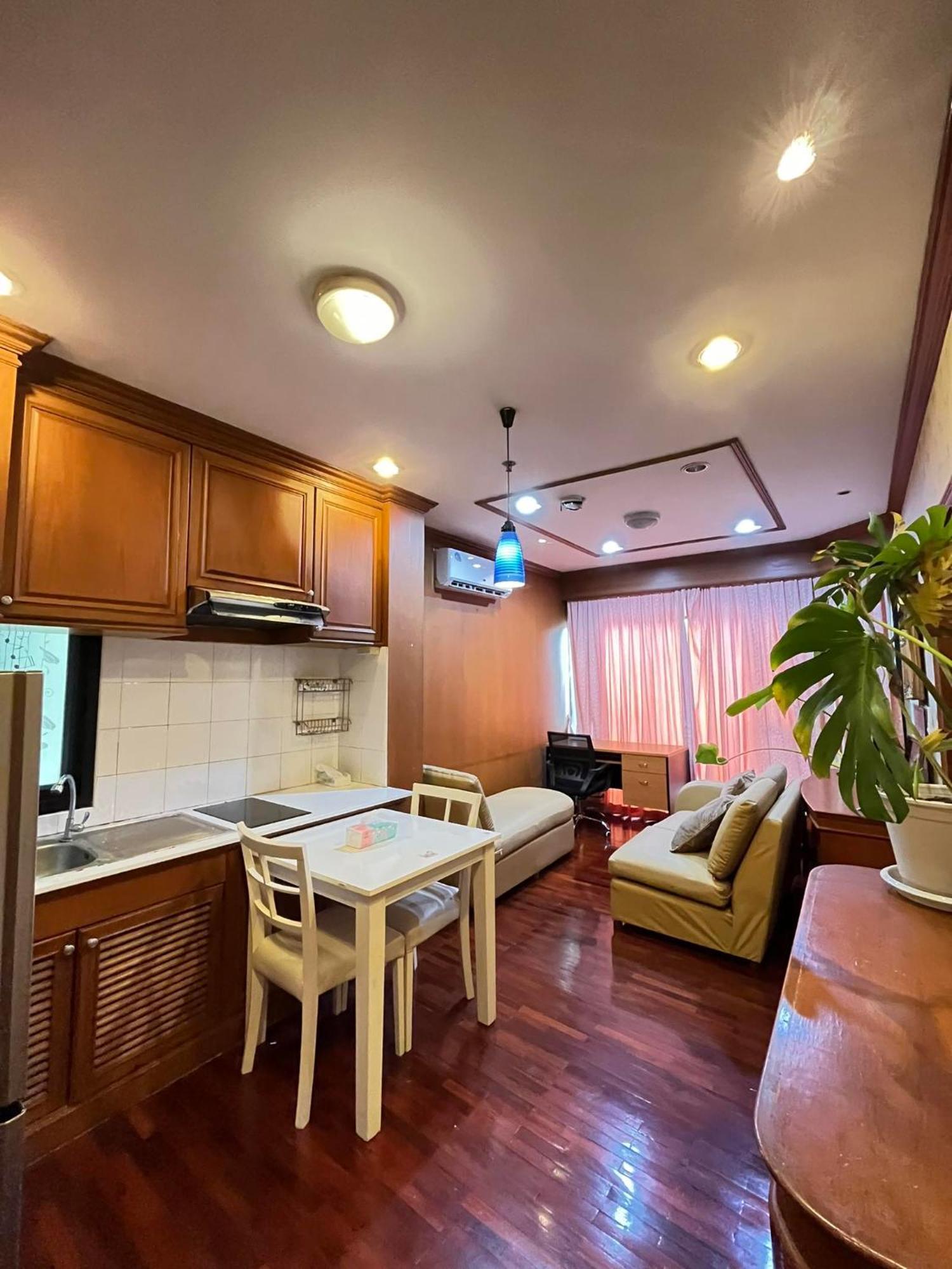 Grand Diamond Condo Suites バンコク都 エクステリア 写真